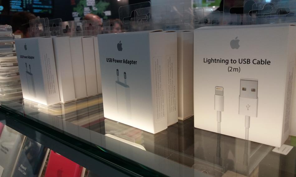 2019-4-9-1353apple 5.jpg